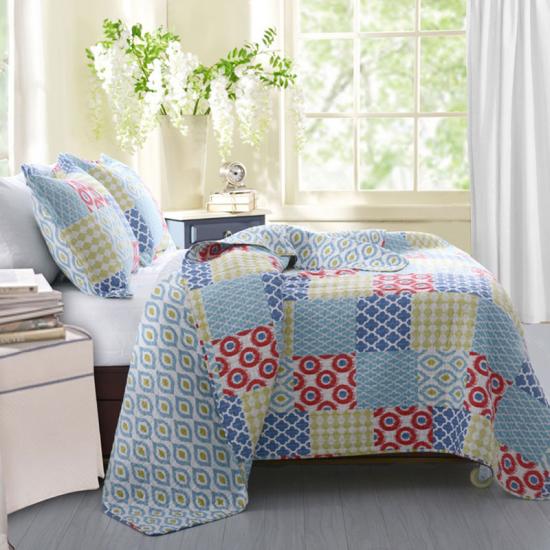 Prošívaný přehoz na postel cxmicrotex Floral Patchwork Print