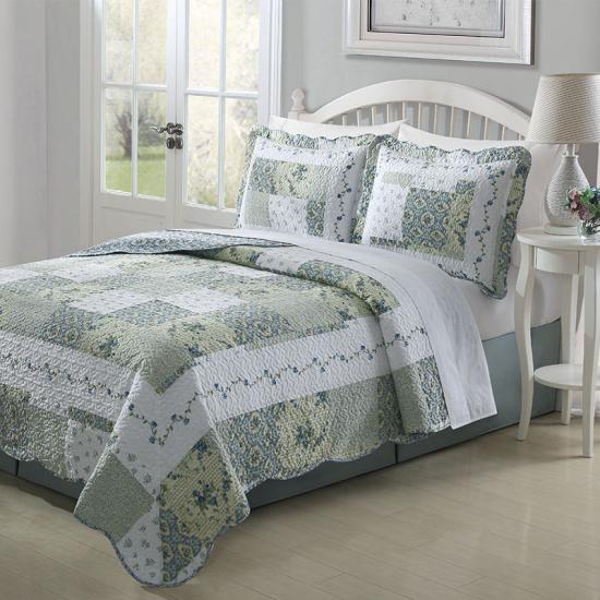 Oboustranné povlečení cxmicrotex Green Floral Patchwork Bed Cover